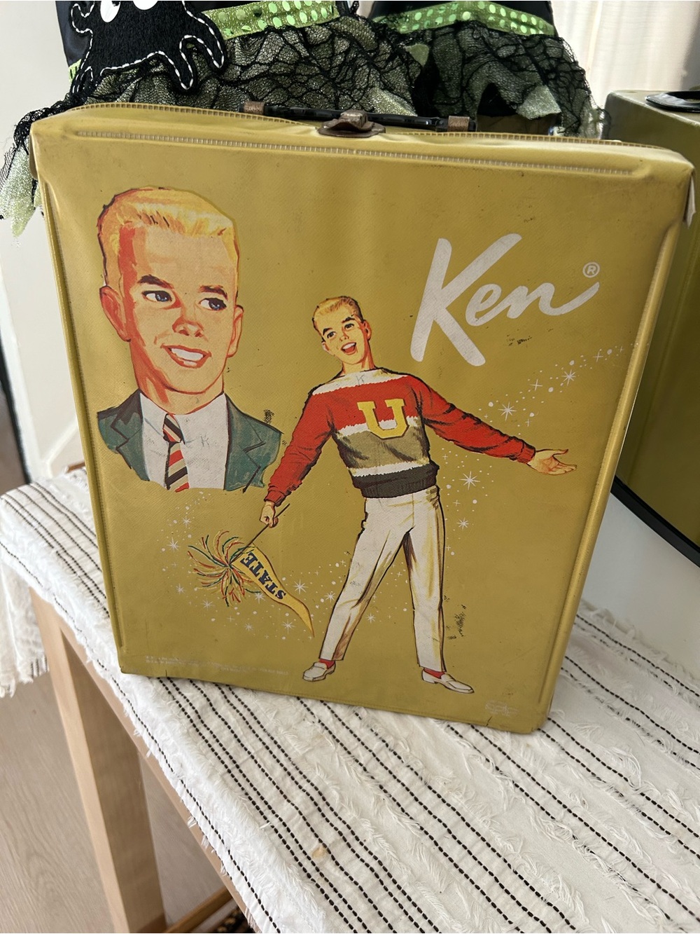 Vintage 1960s Ken Doll Barbie Varisty Yellow Retro Kids Carrying Case